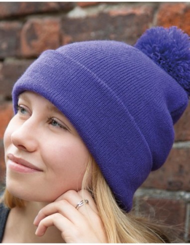 Pom Pom Beanie9