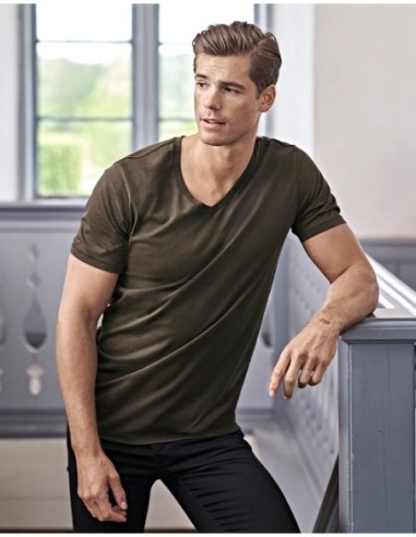 Luxury V-Neck Tee4