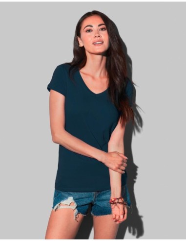 Megan V-neck7