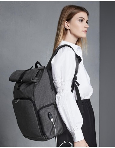 Q-Tech Charge Roll-Top Backpack3