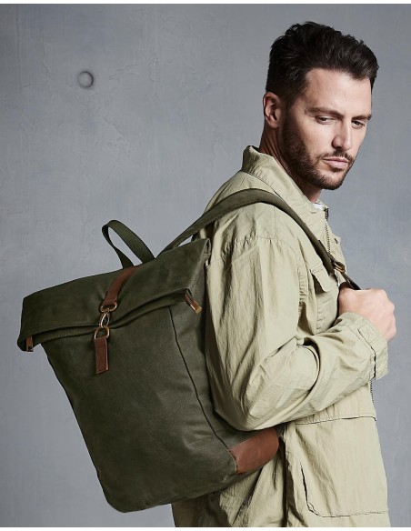 Heritage Waxed Canvas Backpack4