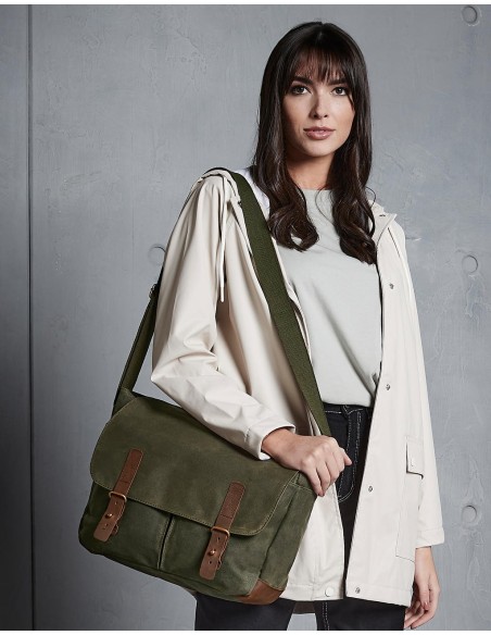Heritage Waxed Canvas Messenger4