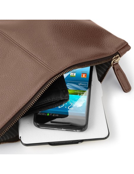 NuHide™ Accessory Pouch5