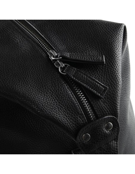 NuHide™ Weekender5