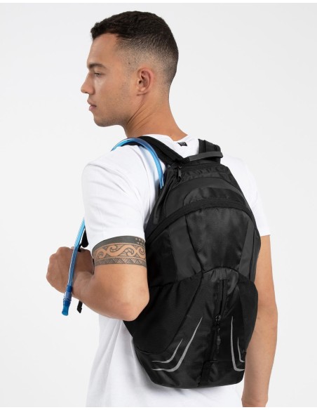 Newcastle Hydro Backpack3