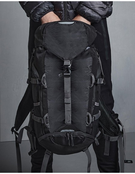 SLX 30 Litre Daypack1