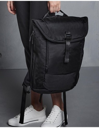 Pitch Black 12 Hour Daypack1