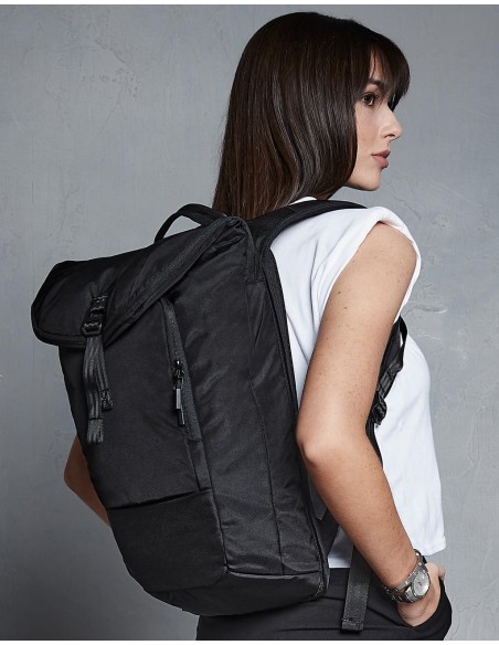 Pitch Black 12 Hour Daypack3