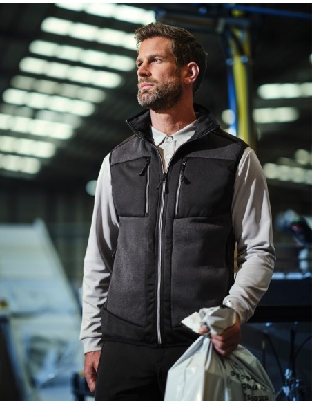 E-Volve Stretch Hybrid Midlayer Bodywarmer3