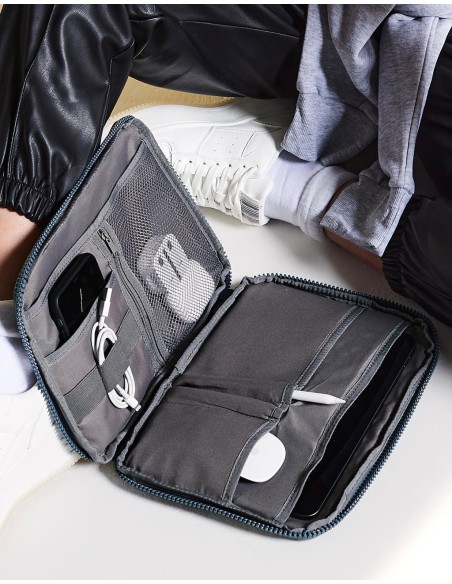 Essential Tech Organiser4