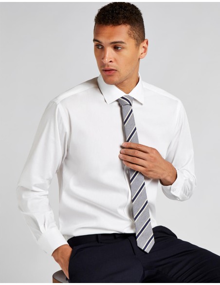 Classic Fit Premium Cutaway Oxford Shirt2