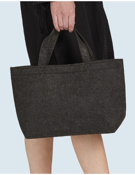 Small Felt Shopper2