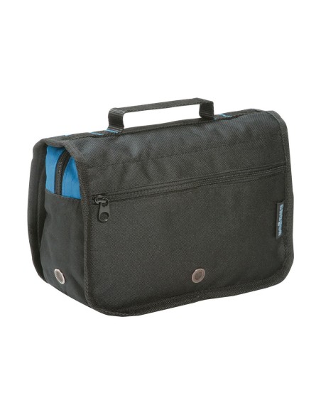 Bristol Toiletry Bag9